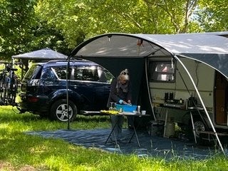 Caravan Eriba Troll Touring, Standaardzit, Particulier, 6 tot 7 meter, Lengtebed