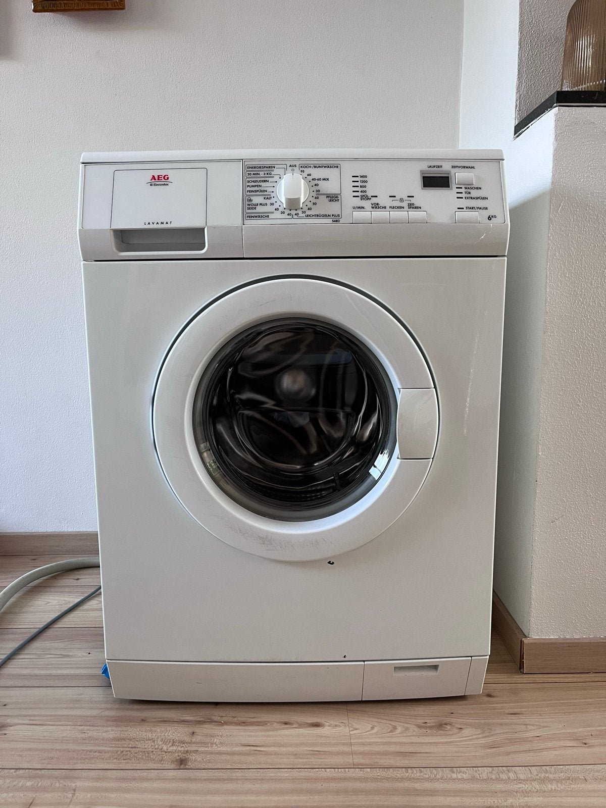 AEG Lavamat Wasmachine - Goede staat, 6 tot 8 kg, Ophalen of Verzenden, Voorlader, 85 tot 90 cm