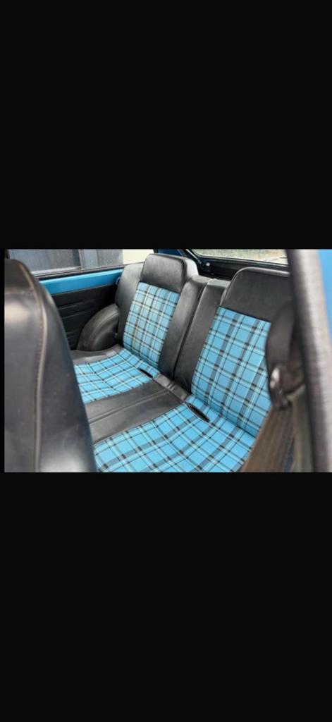 Mazda 323 3-deurs rwd 5-bak 1300 cc 1978, foto 3