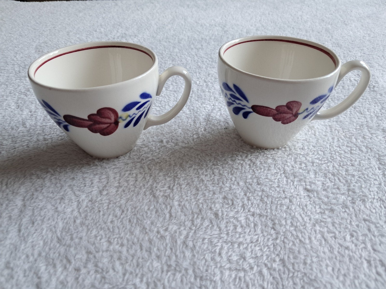 2x Royal Sphinx by Boch Belgium kopjes, Antiek en Kunst, Antiek | Keramiek en Aardewerk, Ophalen of Verzenden