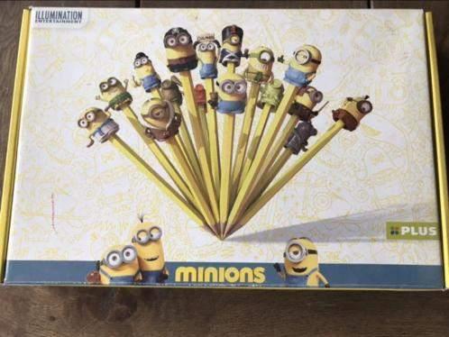 Complete set minions in koffer., Verzamelen, Supermarktacties, Plus, Ophalen