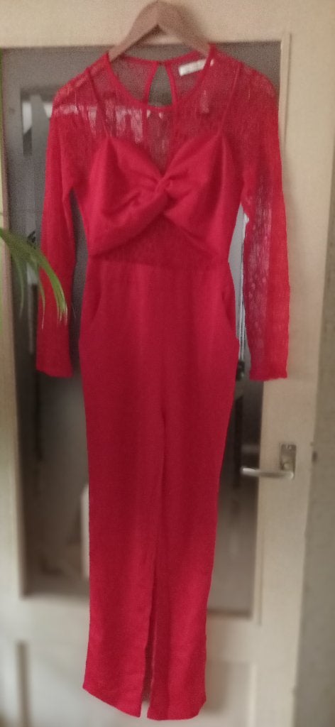 Sexy zomerse Allyson rode jumpsuit met kant., Allyson, Ophalen of Verzenden, Zo goed als nieuw, Maat 36 (S)