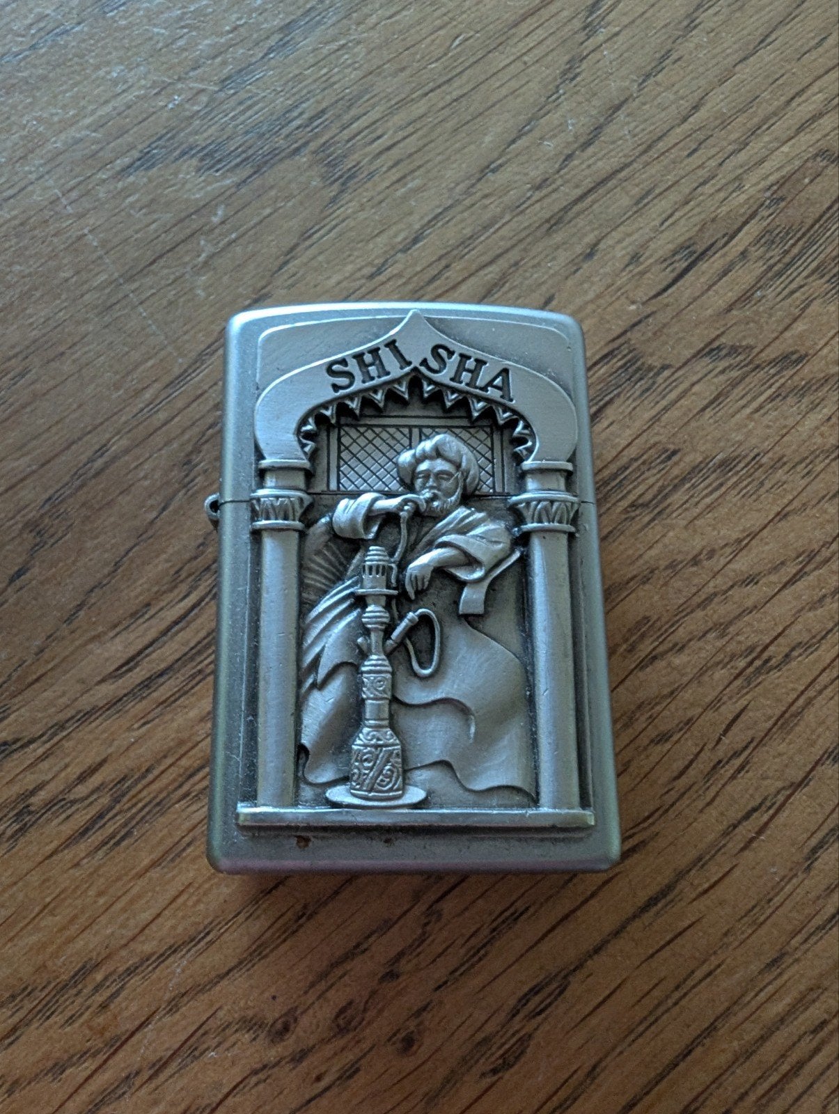 Zippo aansteker met Shisha reliëf, Made in USA, Ophalen of Verzenden, Gebruikt, Aansteker