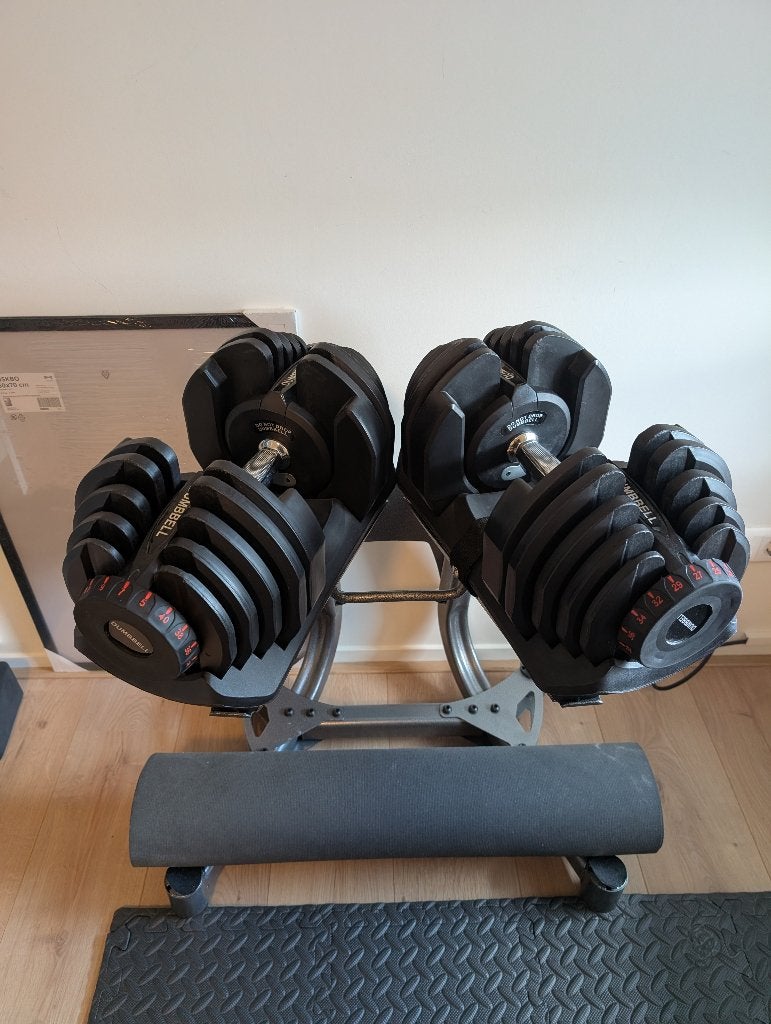 Adjustable dumbells 40kg - stand, Sport en Fitness, Fitnessmaterialen, Ophalen, Gebruikt, Dumbbell