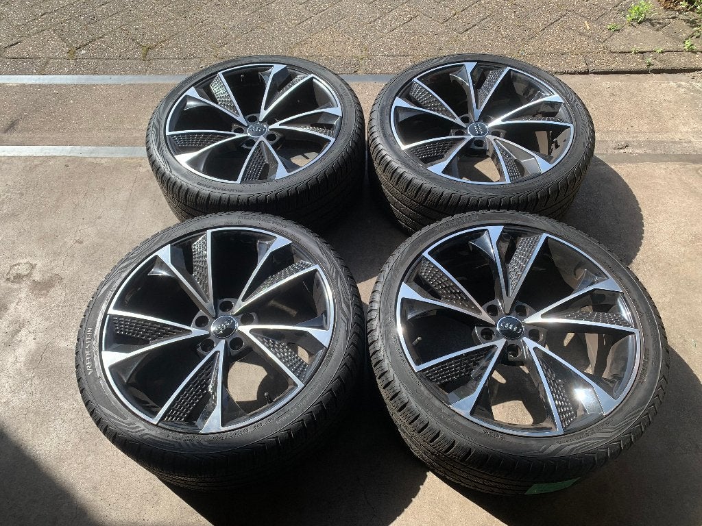 AUDI A4 A5 A6 A7 A8 Q2 Q3 Q5 VW VELGEN + BANDEN 255 35 R19, 19 inch, Gebruikt, 255 mm, .