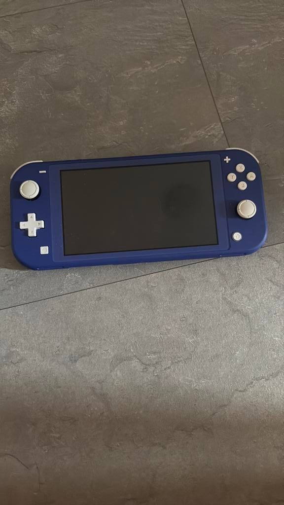 Nintendo switch lite, Spelcomputers en Games, Spelcomputers | Nintendo Switch Lite, Ophalen, Overige kleuren, Gebruikt