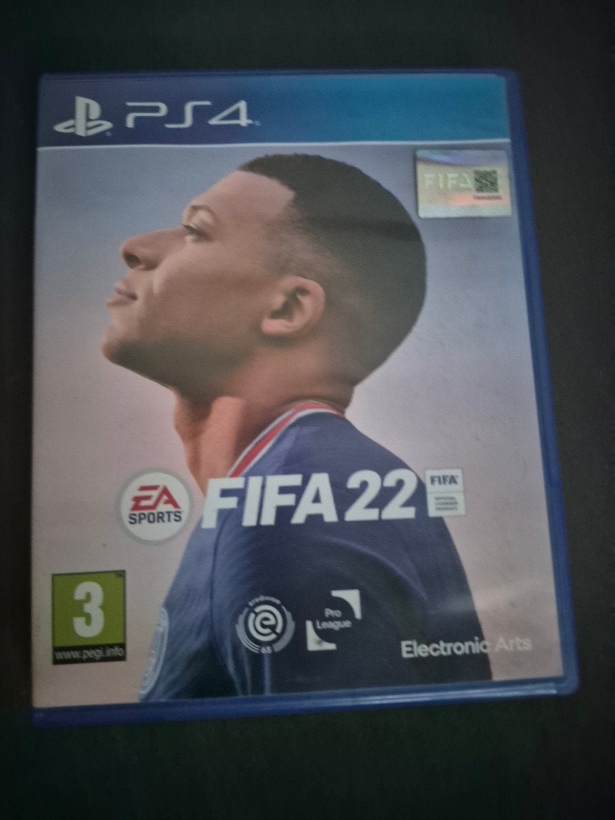 FIFA 22 PS4 - Voetbalgame voor PlayStation 4, Spelcomputers en Games, Games | Sony PlayStation 4, Zo goed als nieuw, Sport, 3 spelers of meer
