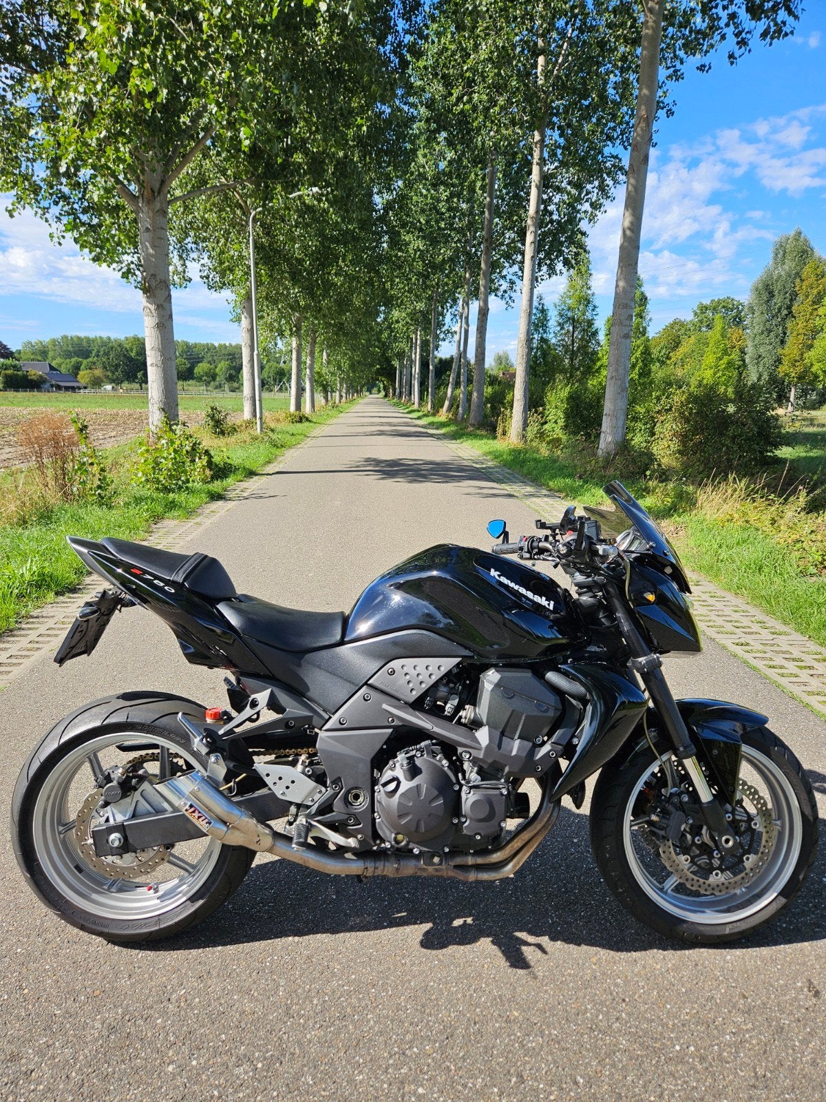 Nette Kawasaki Z750 Black 2012 | 32.000 km | IXIL | €4.750 |, 750 cc, Sportuitlaat, 4 cilinders, Particulier