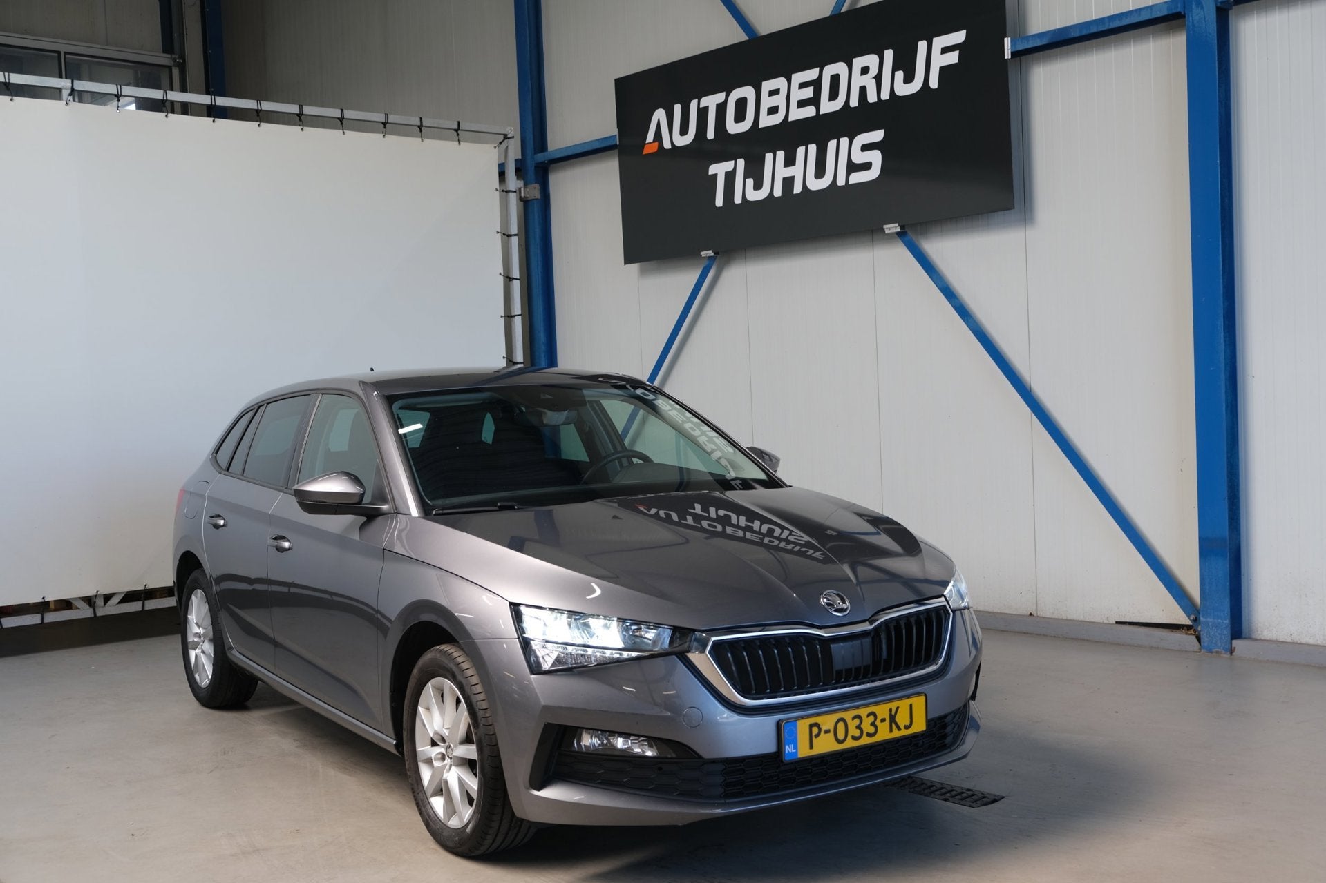 Skoda Scala 1.0 TSI Ambition - N.A.P. Airco, Carplay, Cruise, Dealer onderhouden, Scala, Gebruikt, Euro 6
