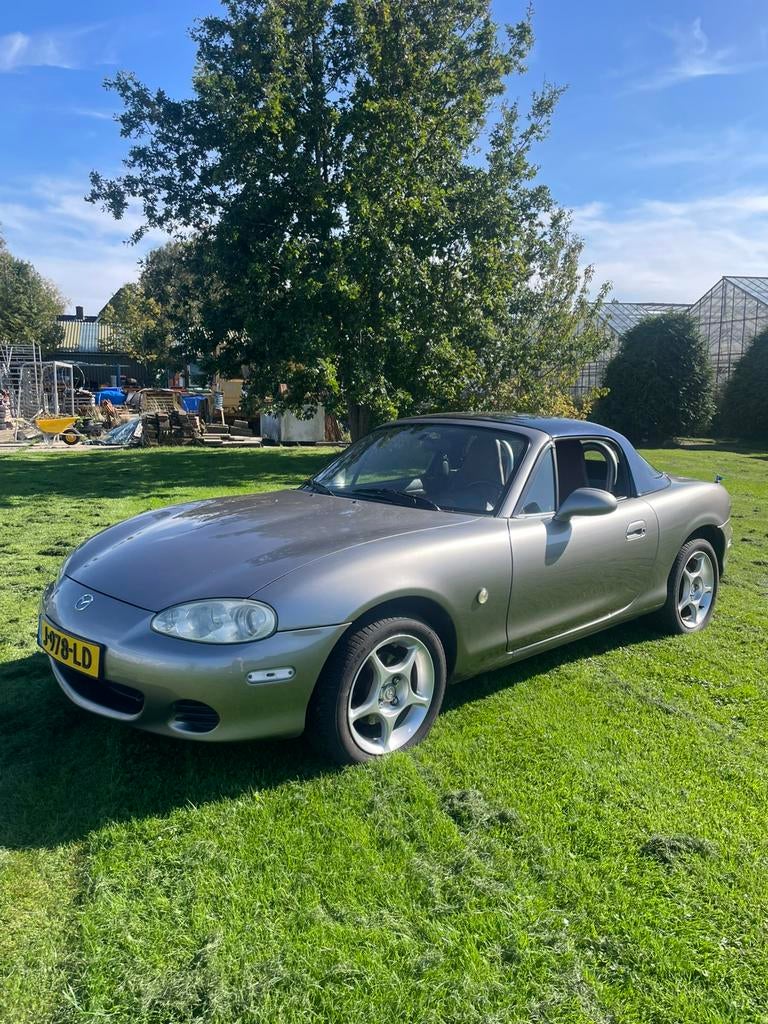 Mazda MX-5 Phoenix 2003, Auto's, Mazda, Achterwielaandrijving, 40 €/maand, 4 cilinders, Cabriolet