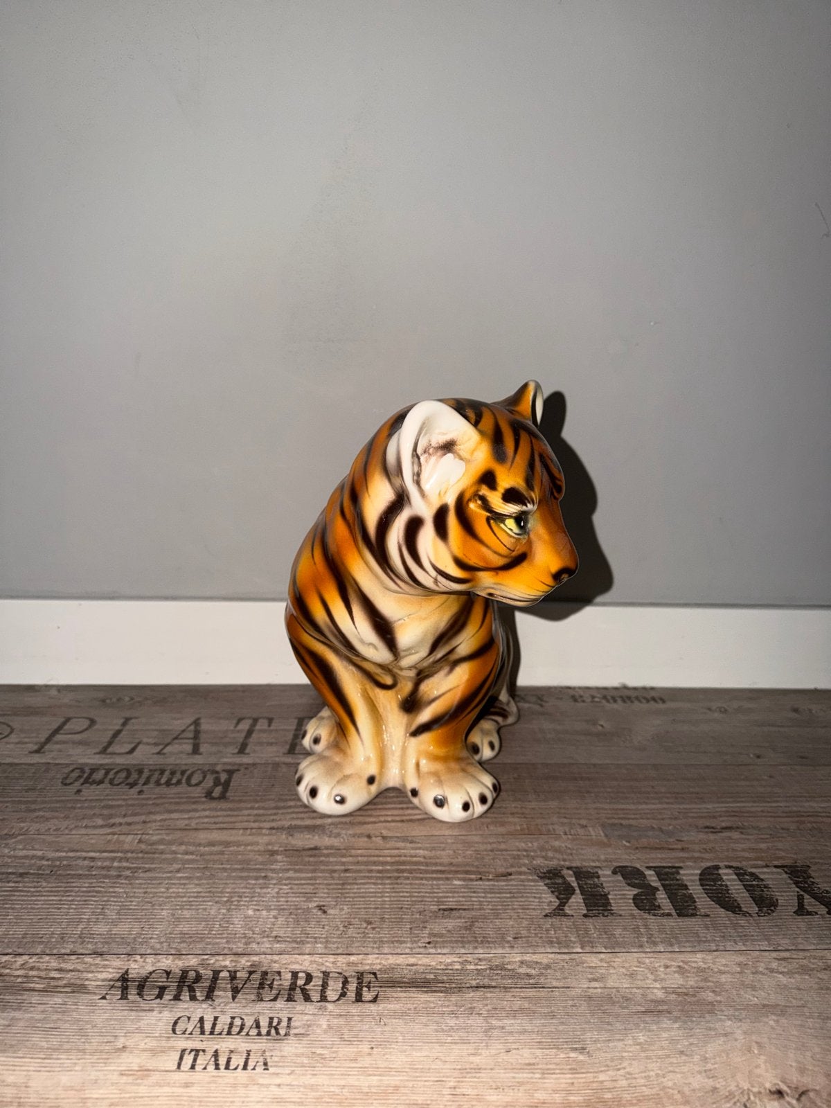 Tijger beeldje, Huis en Inrichting, Ophalen, Vintage, Zo goed als nieuw, Oranje