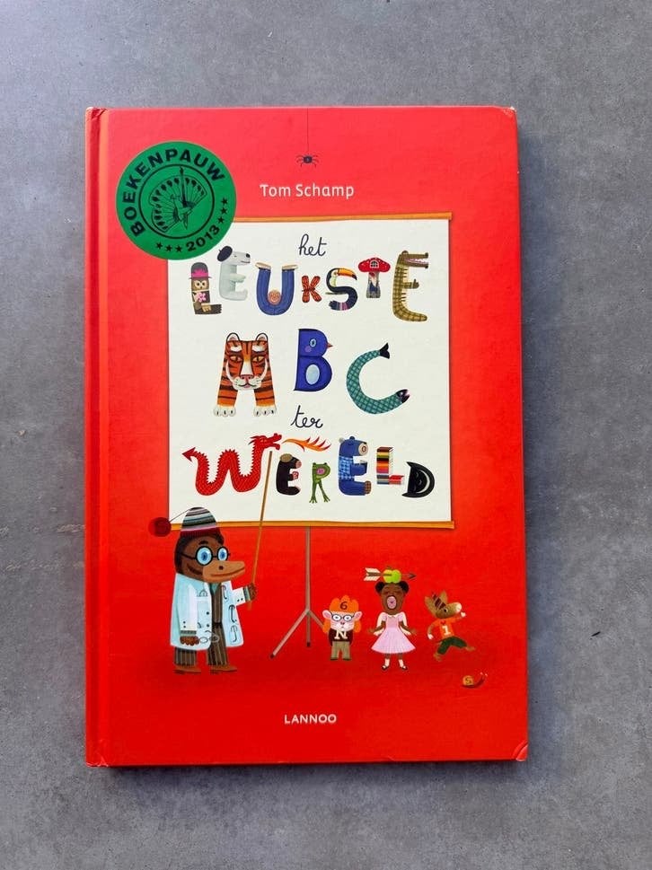 Het Leukste ABC ter Wereld, Tom Schamp (Prentenboek), Ophalen of Verzenden, Zo goed als nieuw, Sprookjes