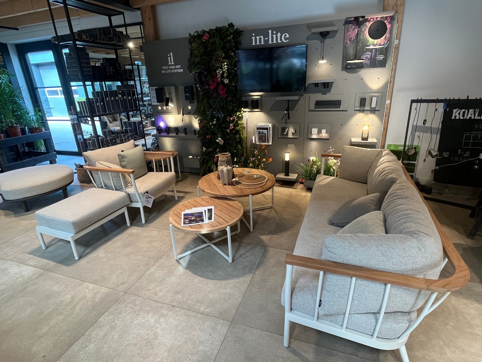 Diverse showroommodellen Applebee outdoor furniture, Meer dan 8 zitplaatsen, Teakhout, Nieuw, Ophalen of Verzenden