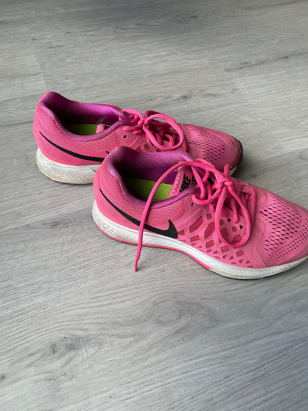 Nike zoom pegasus 31 hardloopschoenen dames - Roze, Gebruikt, Ophalen of Verzenden, Hardlopen, Hardloopschoenen