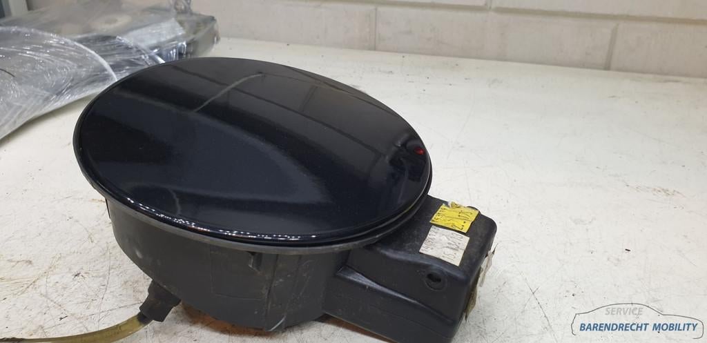 Tankklep Polo 6R Volkswagen zwart metallic LC9X 6R0809857 or, Auto-onderdelen, Gebruikt, Volkswagen, Volkswagen AG, Berliner Ring 2
38440  Wolfsburg, DE