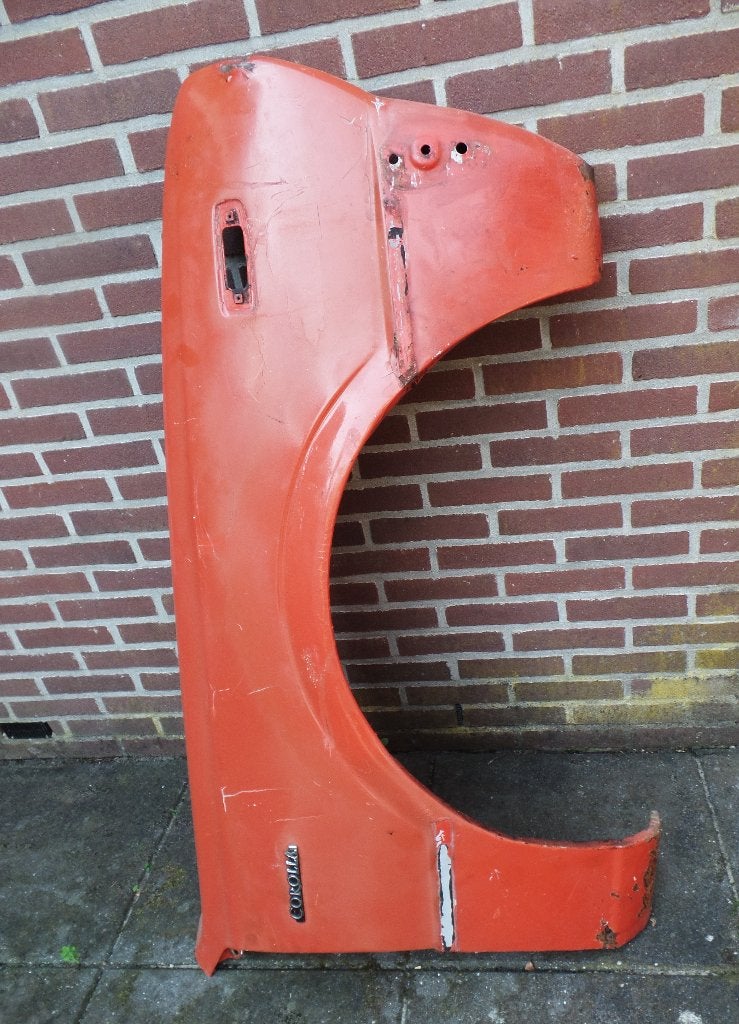 Spatbord rechts Toyota Corolla oldtimer ,bieden vanaf €30, Ophalen, Gebruikt, Rechts, Spatbord