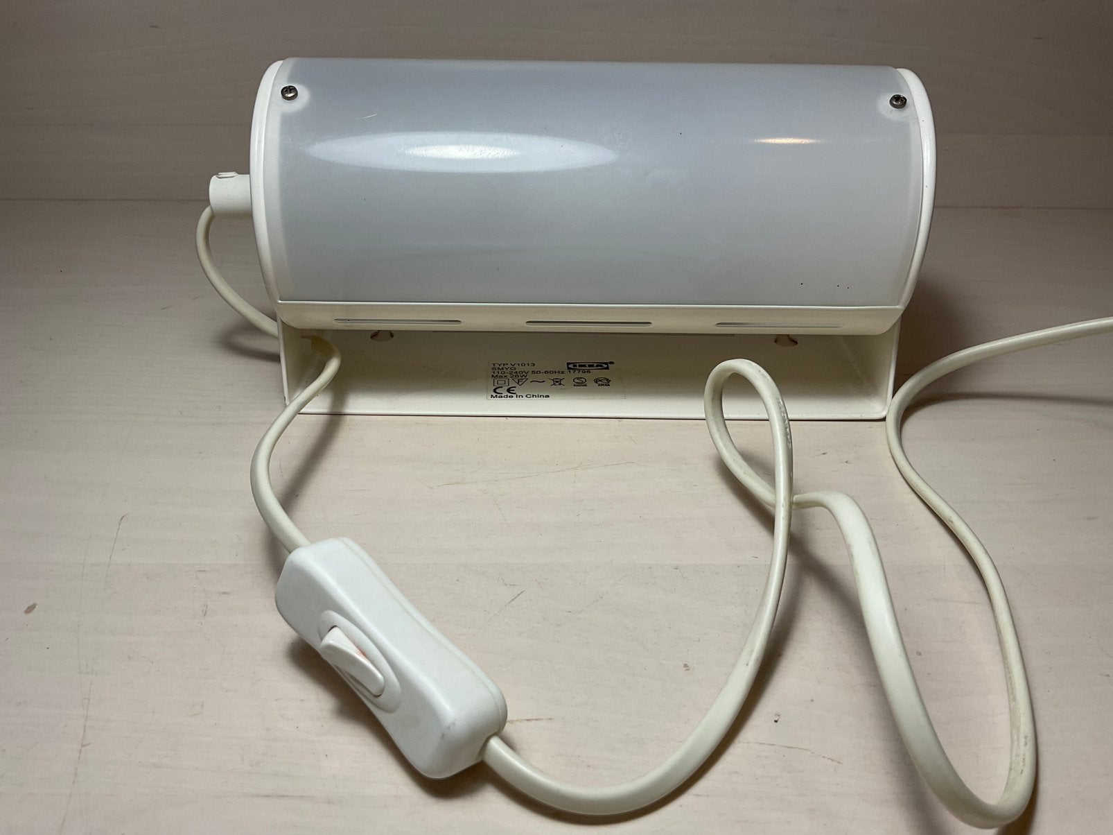 Ikea Smyg V1013 witte wandlamp nachtlamp, Ophalen of Verzenden, Gebruikt