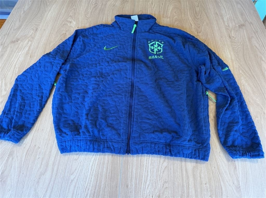 Nike Brazil Swoosh Trainingspak - Maat M, Ophalen of Verzenden, Zo goed als nieuw, Zwart, Algemeen