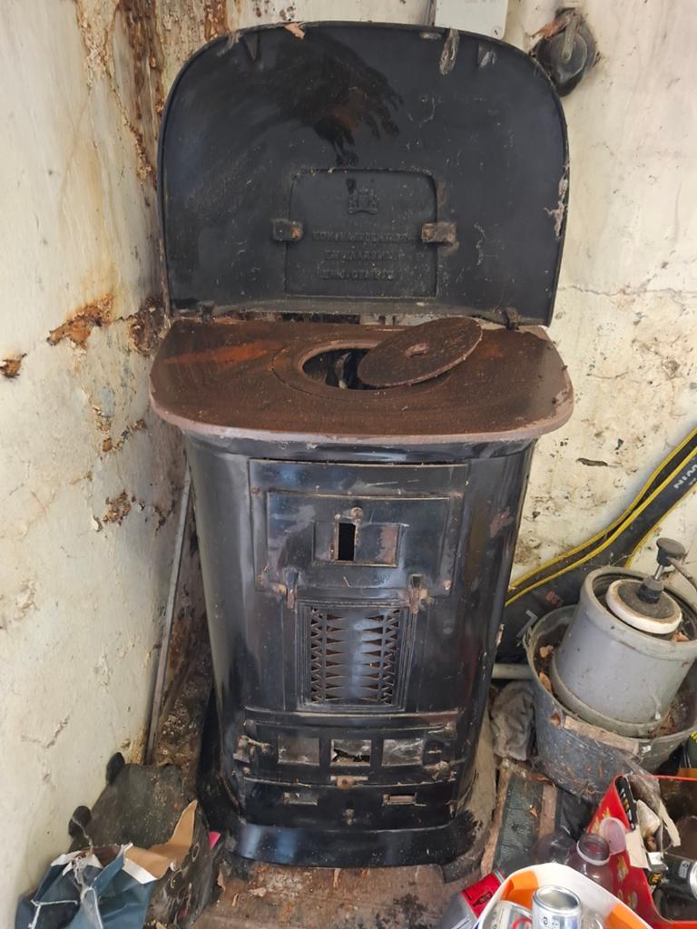 Antieke Kolenkachel - Decoratief en Robuust, Huis en Inrichting, Kachels, Gebruikt, Overige brandstoffen, Ophalen of Verzenden