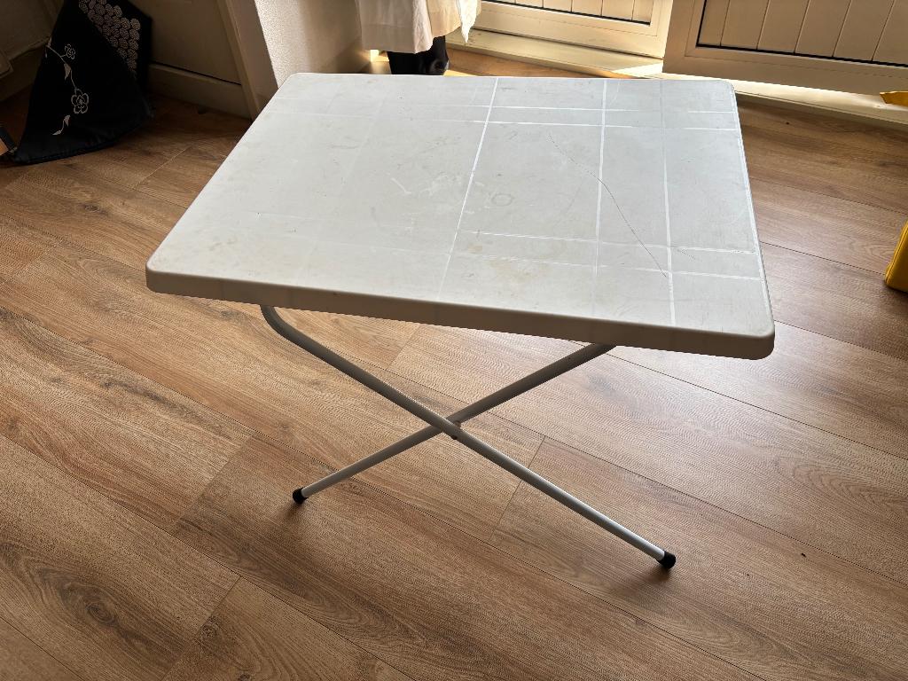 Kampeertafeltje, Caravans en Kamperen, Kampeermeubelen, Ophalen, Gebruikt, Campingtafel