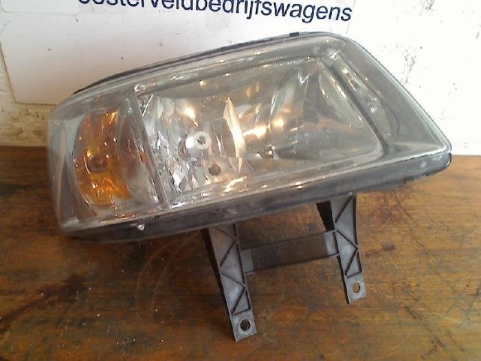 Koplamp rechts van een Volkswagen Transporter, Gebruikt, -, -, -
