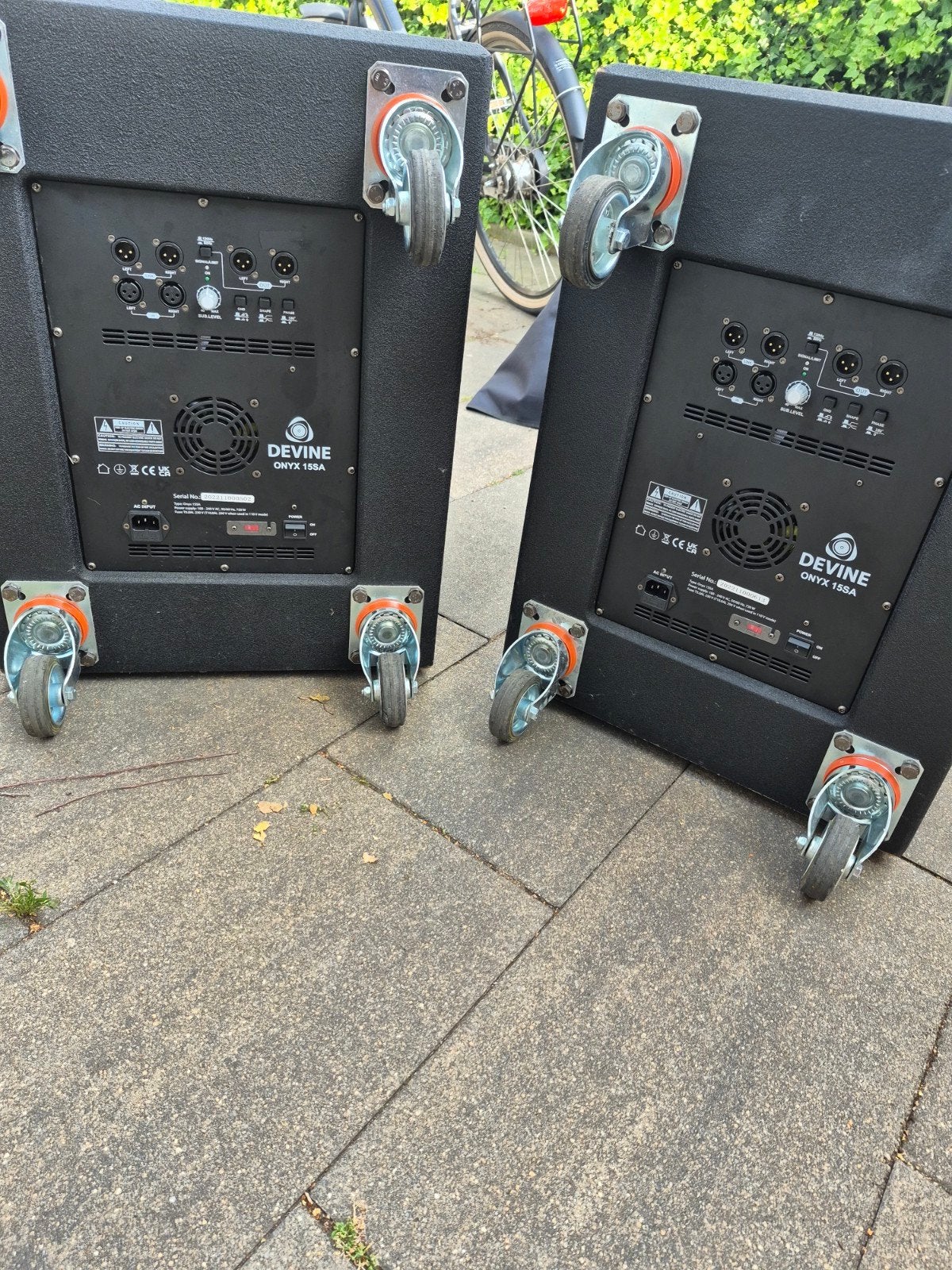 Devine Onyx 15SA Subwoofers (set van 2)