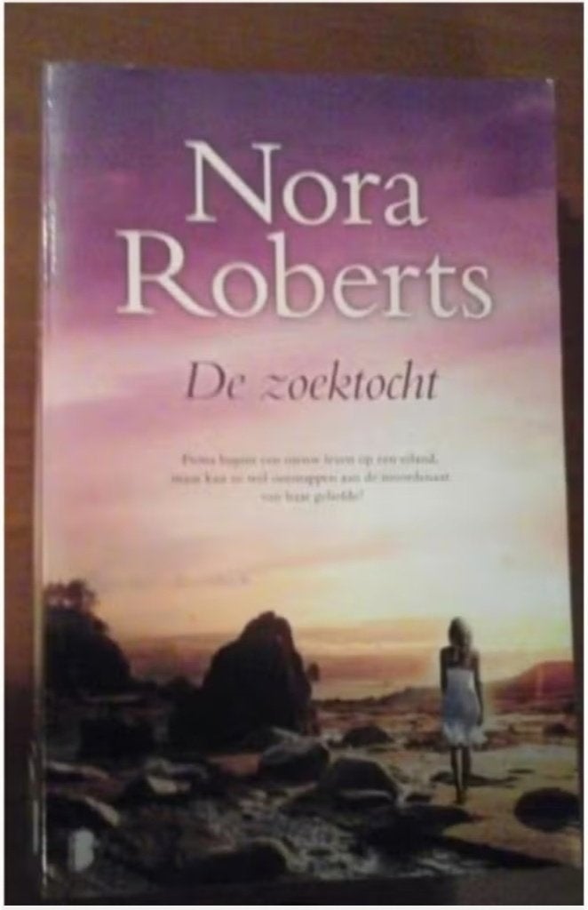 Boek: De zoektocht van Nora Roberts, Ophalen, Zo goed als nieuw, Nora Roberts, Amerika