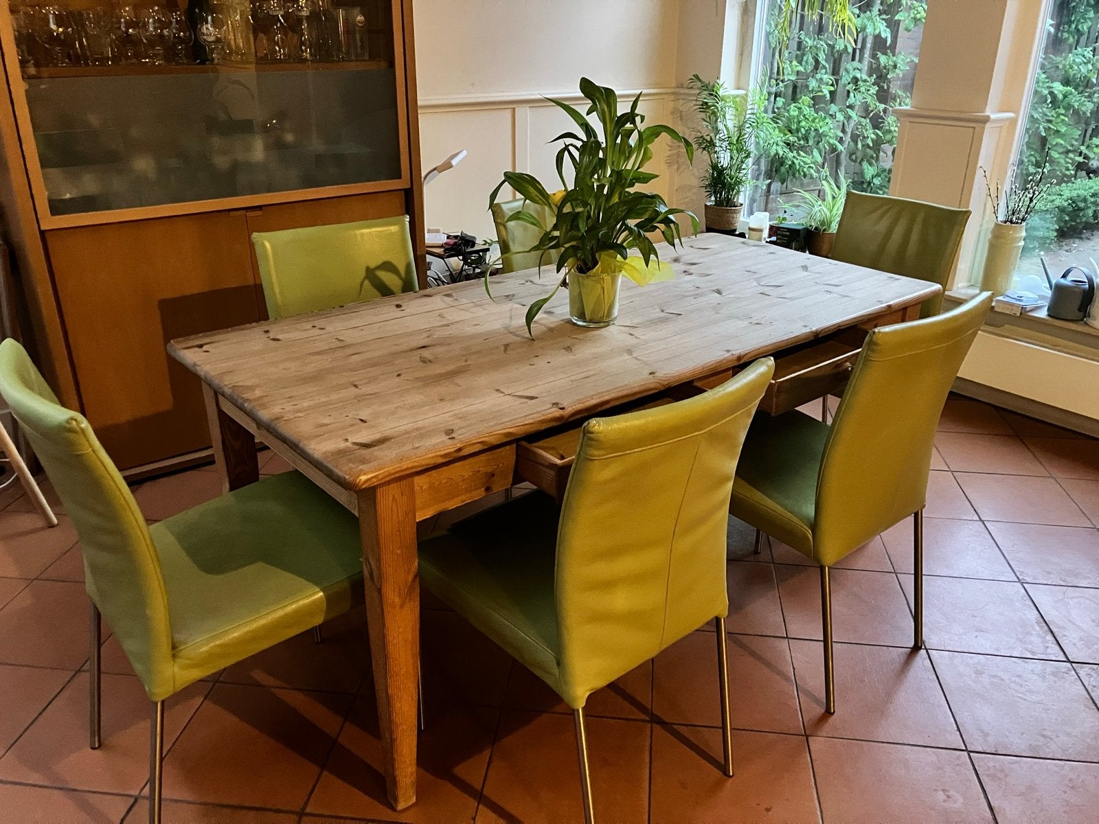 Houten eettafel met 6 stoelen, Huis en Inrichting, Tafels | Eettafels, Ophalen, Gebruikt, 50 tot 100 cm, Vijf personen of meer