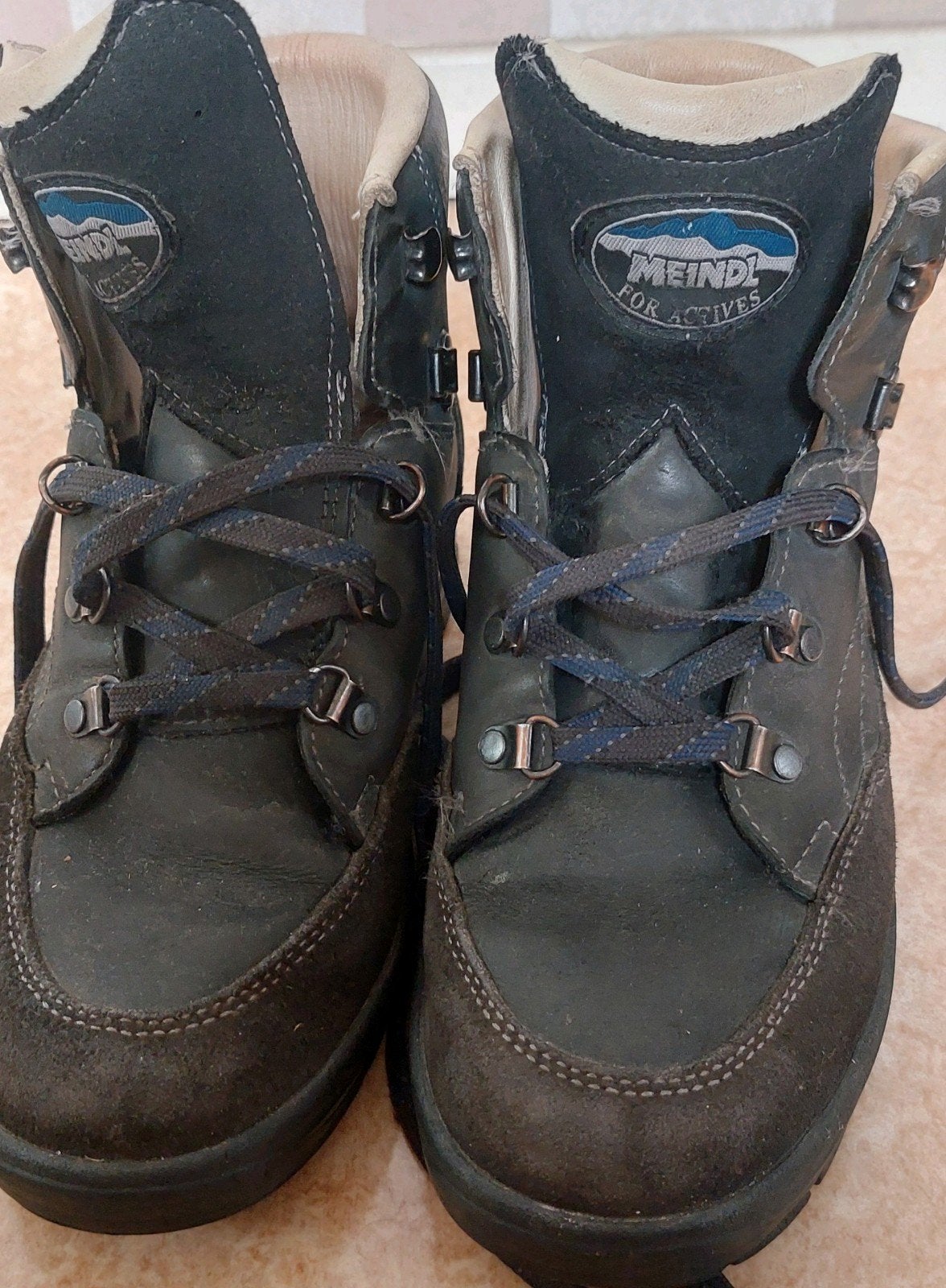 meindl maat 37 AB zeer nette staat, Ophalen, Schoenen