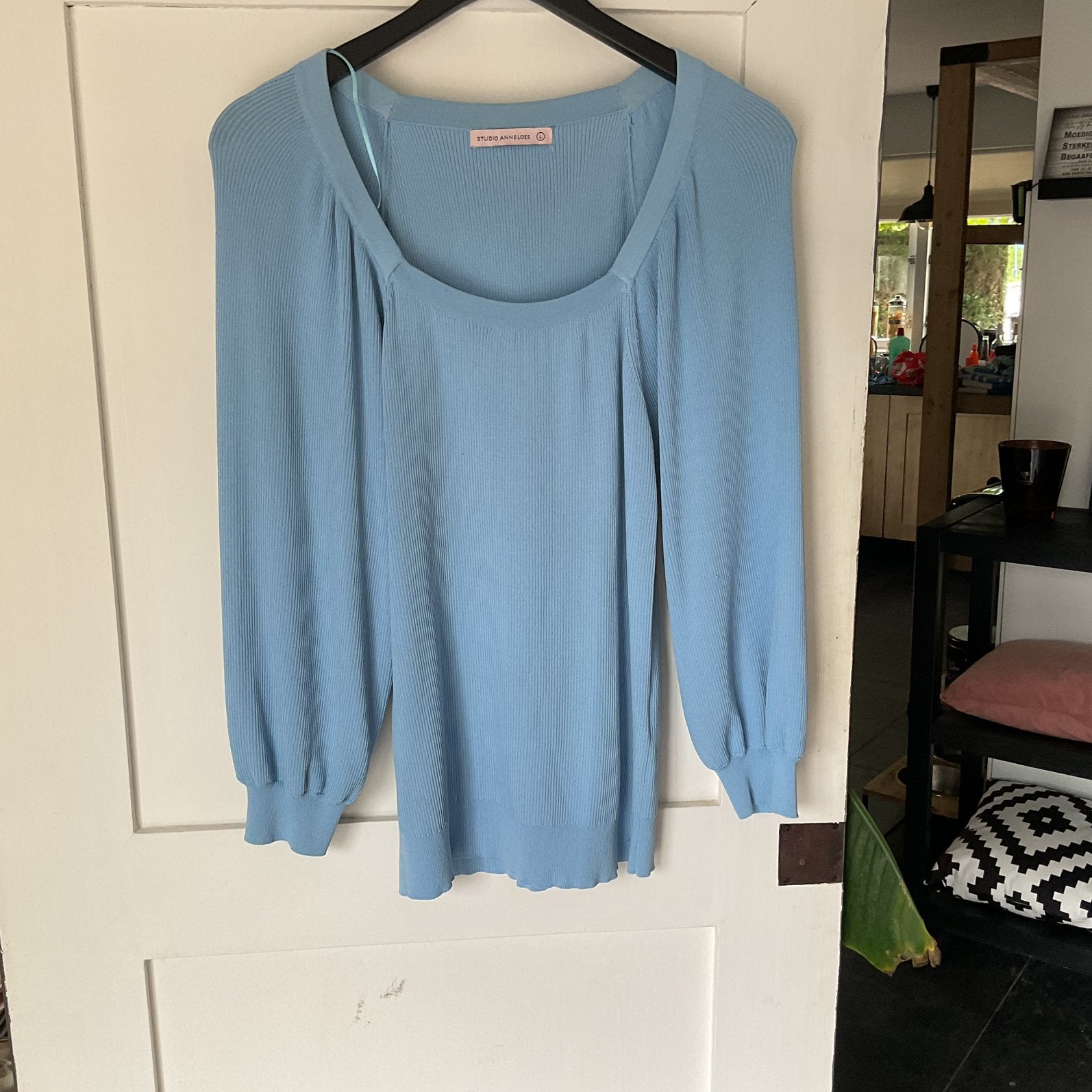 Studio Anneloes mooie blauwe trui mt L, Ophalen of Verzenden, Zo goed als nieuw, Maat 42/44 (L), Blauw