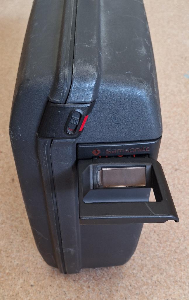 Koffer merk Samsonite, Sieraden, Tassen en Uiterlijk, Koffers, Gebruikt, Hard kunststof, 45 tot 55 cm, Ophalen