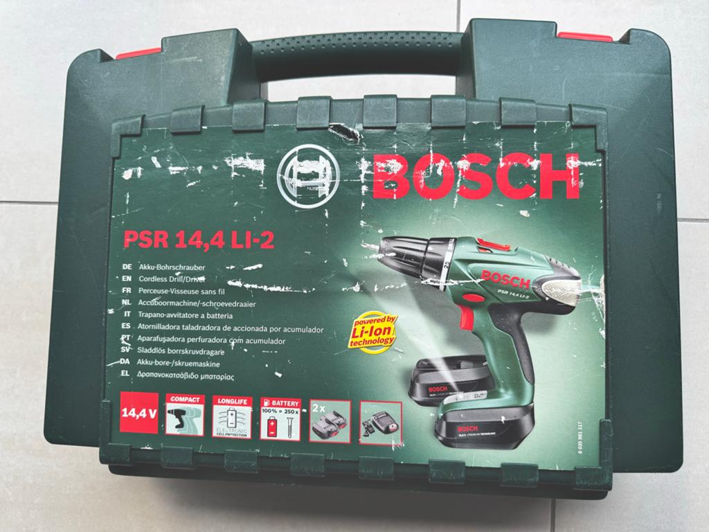 Bosch PSR 14,4 LI-2 Accuboormachine met 2 accu's, Doe-het-zelf en Verbouw, Gereedschap | Boormachines, Gebruikt, Variabele snelheid