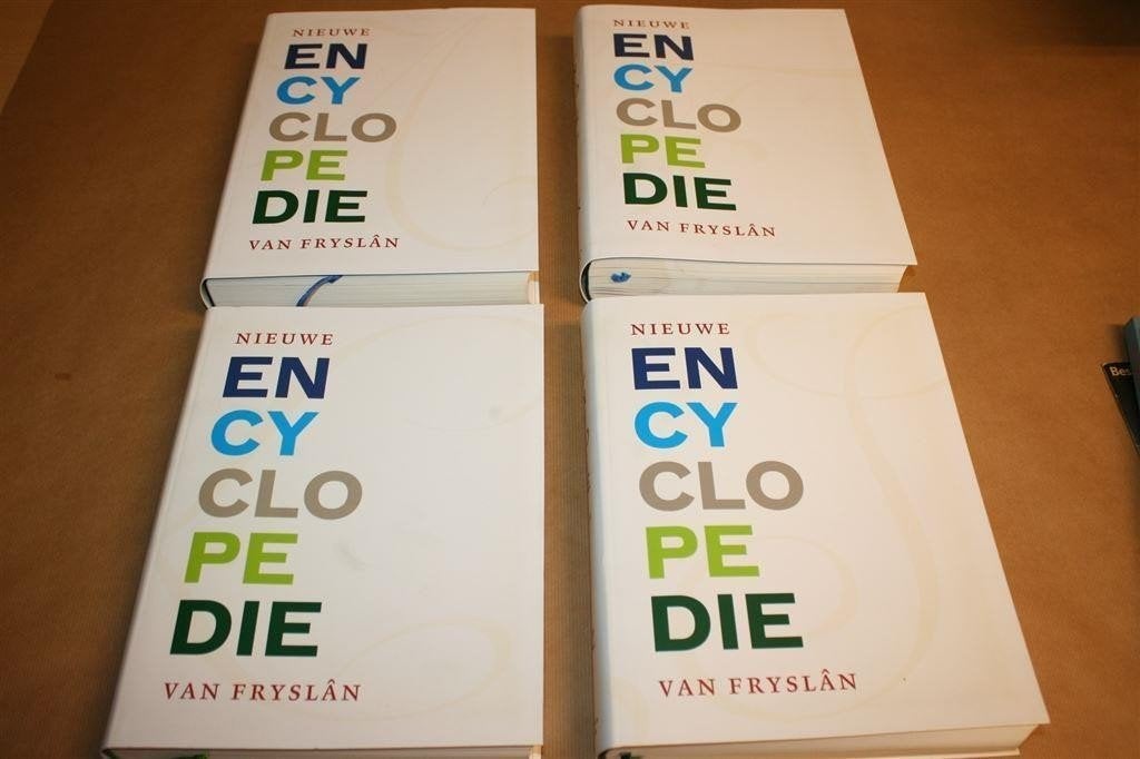 Nieuwe Encyclopedie Fryslân — 4 Delen Compleet, 3151 Pag., Ophalen of Verzenden, Zo goed als nieuw