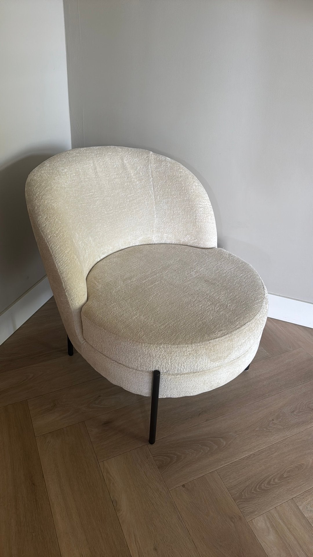 KARWEI fauteuil Eef wit, Ophalen, Zo goed als nieuw, Metaal, 50 tot 75 cm