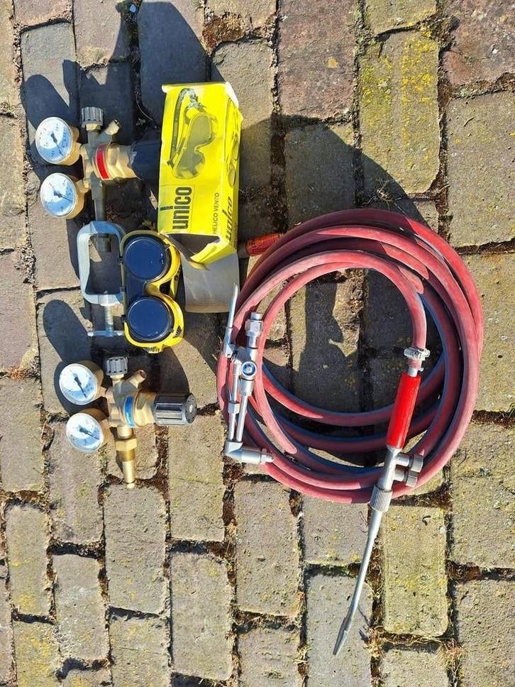 Autogeen lasset met snijbrander en toebehoren, Doe-het-zelf en Verbouw, Gereedschap | Lasapparaten, Ophalen of Verzenden, Gebruikt