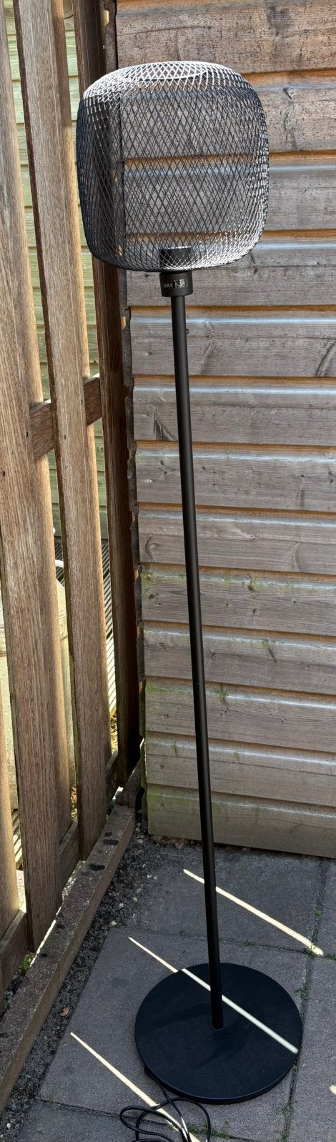 Vloerlamp, zwart, Ophalen, 100 tot 150 cm, E27 (groot), Zo goed als nieuw