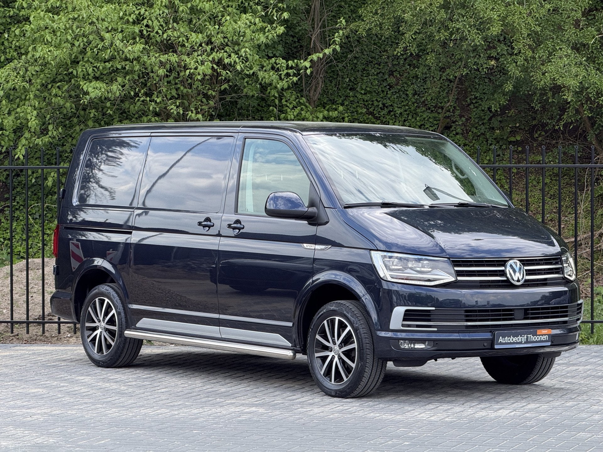 Volkswagen Transporter 2.0 TDI L1H2 Highline Sport edition |, Stof, Gebruikt, Euro 6, 4 cilinders