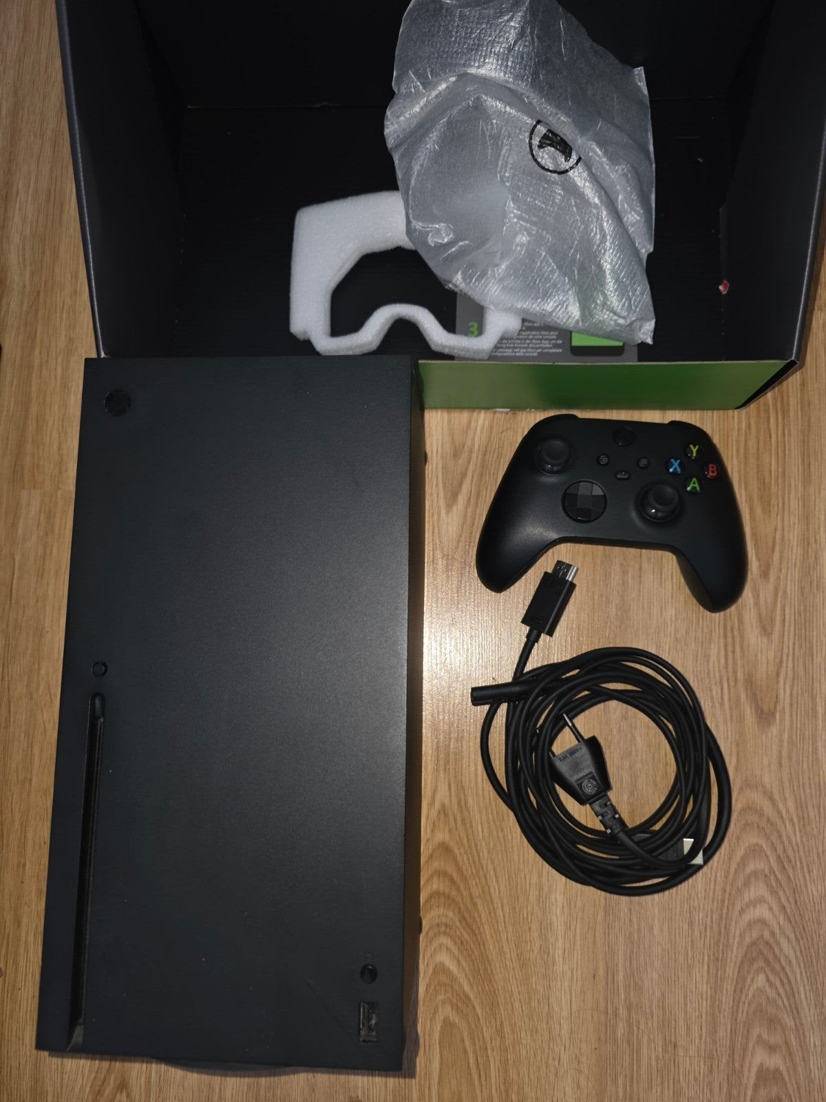 Xbox Series X + controller (en 2 games), Ophalen of Verzenden, Gebruikt, Xbox Series X