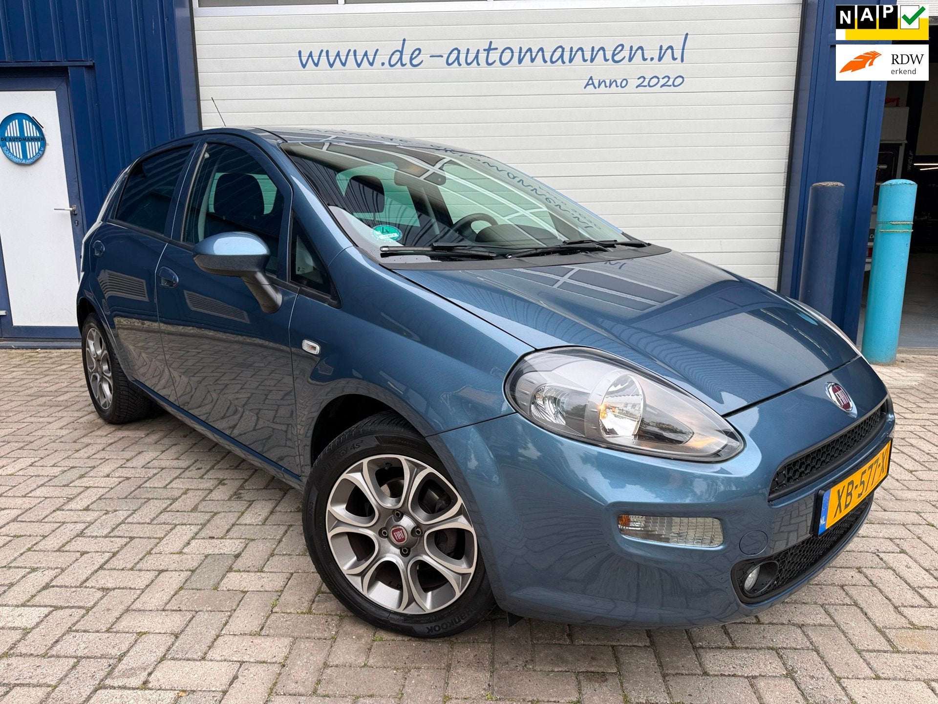 Fiat Punto Evo TwinAir 100pk Sempre 5-drs / ECC / CRUISE / B, Voorwielaandrijving, Stof, Gebruikt, Euro 6