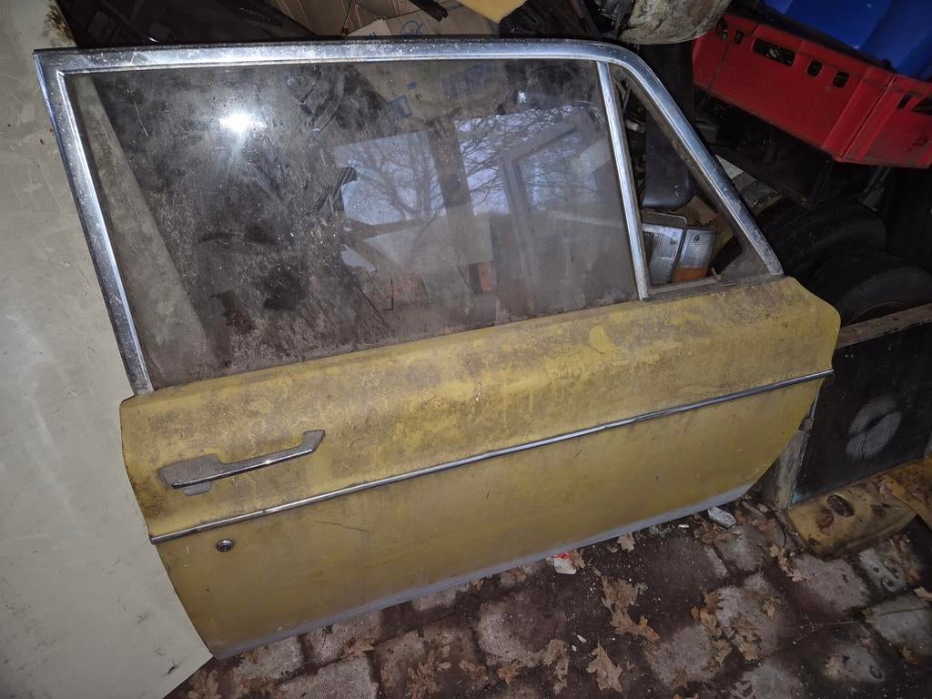 Rechter deur volvo 142 opliggende klink, Auto-onderdelen, Verlichting, Ophalen, Volvo