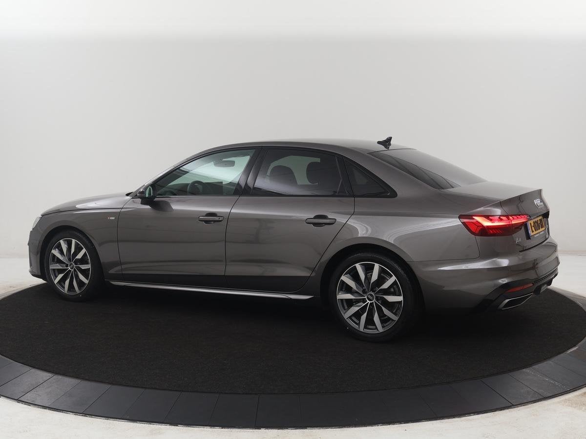 Audi A4 Limousine 35 TFSI S edition Competition | Cruise Con, Auto's, Gebruikt, 4 cilinders, Origineel Nederlands, Sedan