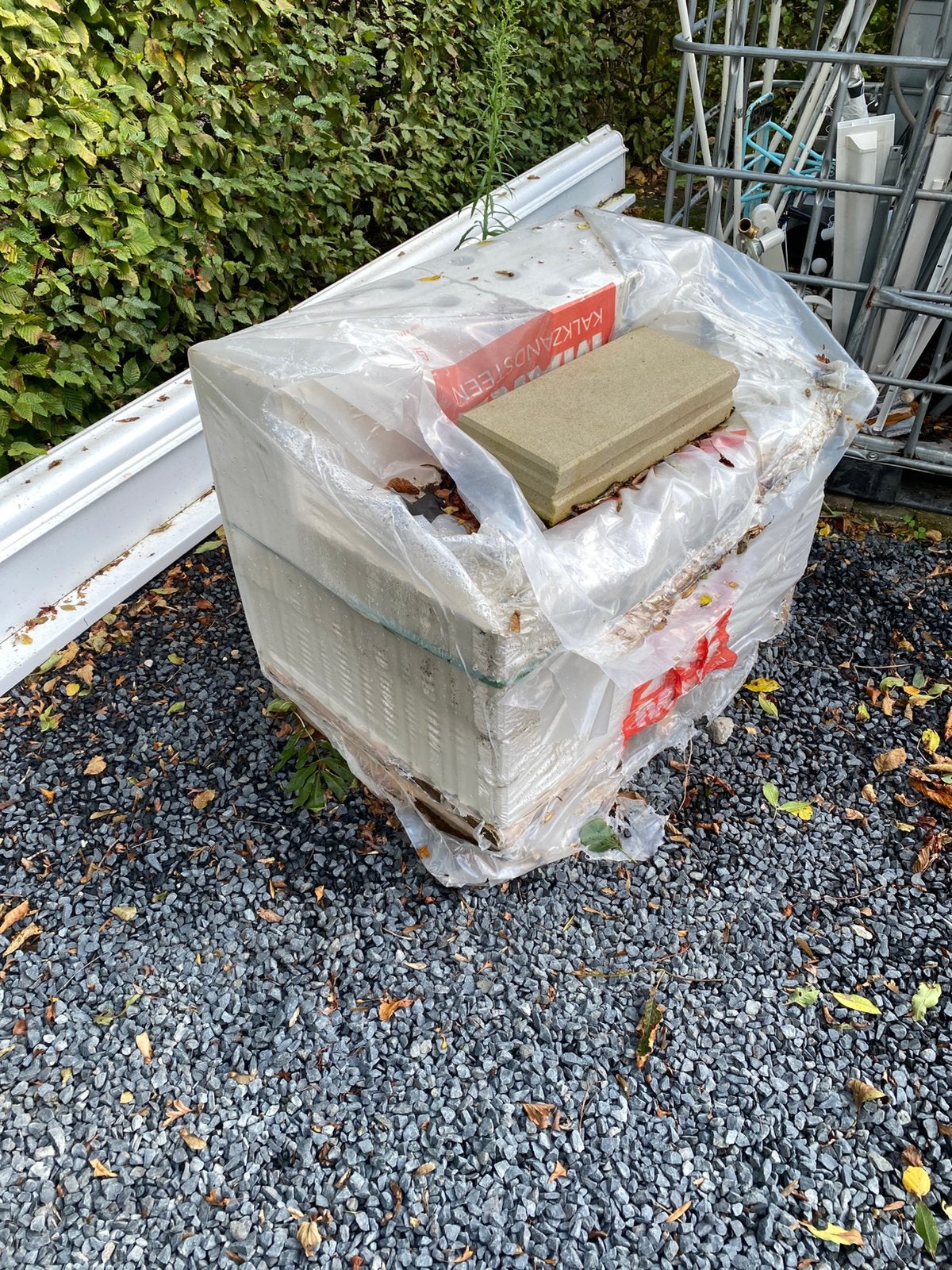 Kalkzandsteen Vellingblokken V100/198 - 437x100x198 mm, Ophalen, Zo goed als nieuw