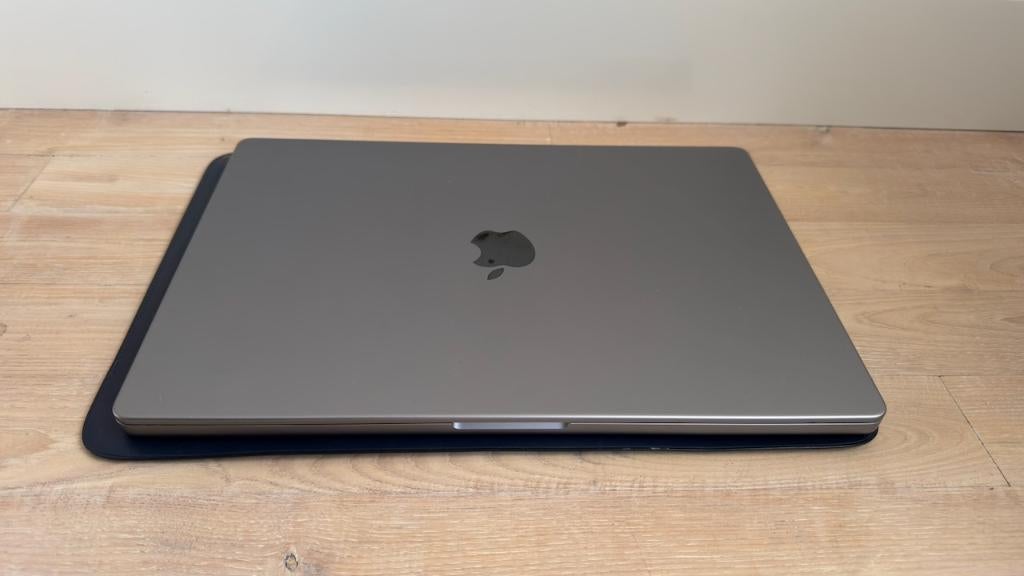 MacBook Pro M1 Max 16"/64Gb/2TB werkt perfect, scherm niet, Computers en Software, Apple Macbooks, Zo goed als nieuw, MacBook Pro