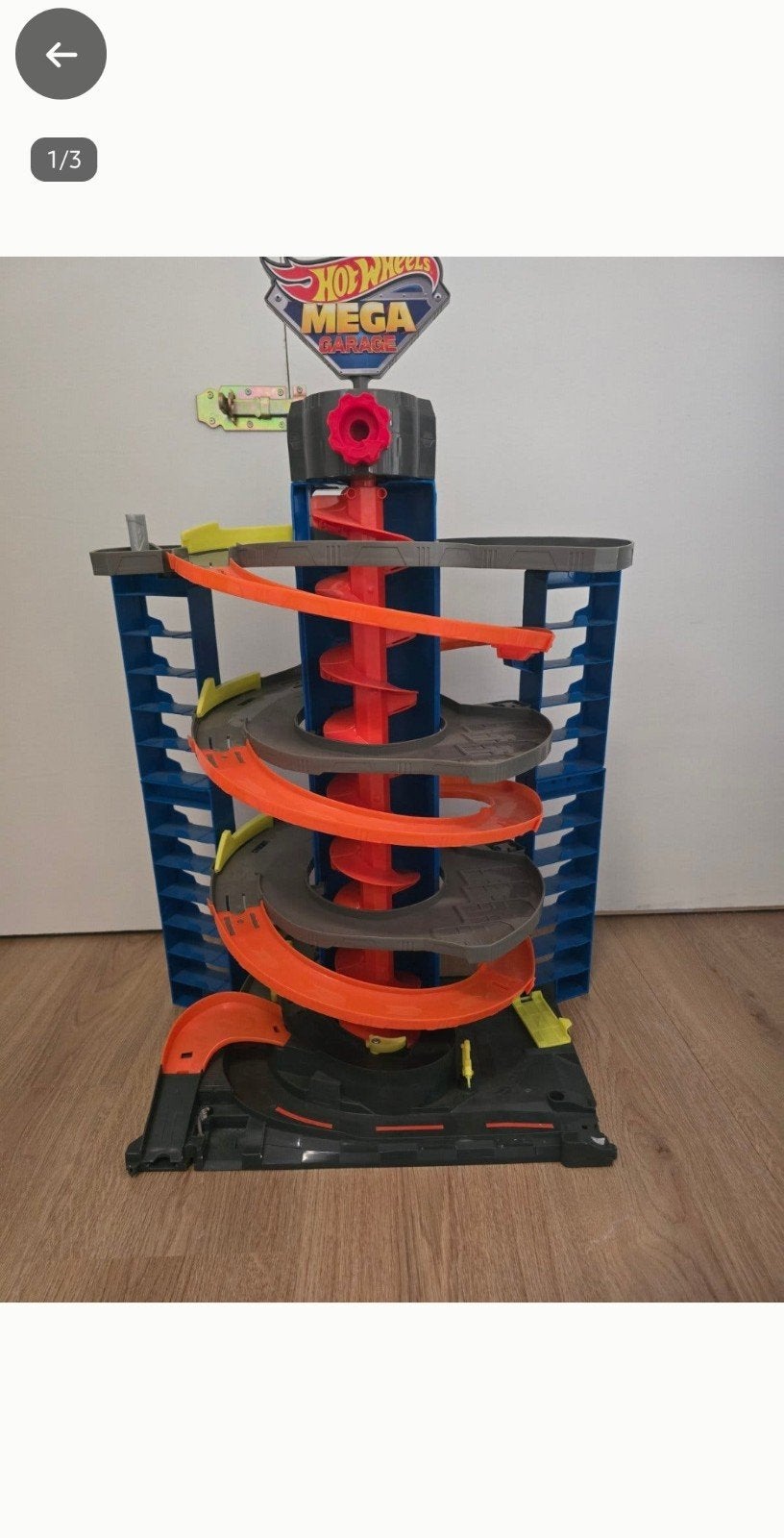 hotwheels mega garage, Kinderen en Baby's, Speelgoed | Racebanen, Ophalen, Zo goed als nieuw, Handmatig, Hot Wheels
