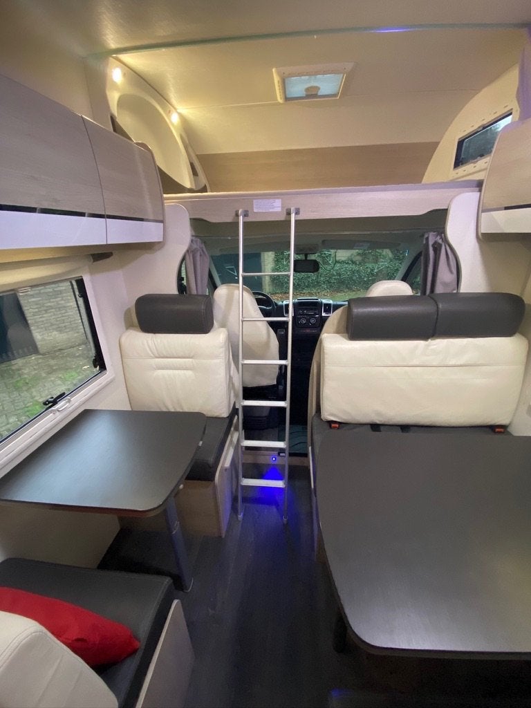 Foto 11 van Challenger C256 | 2019 | 7 zit/slaapplaats, 2x airco Offgrid