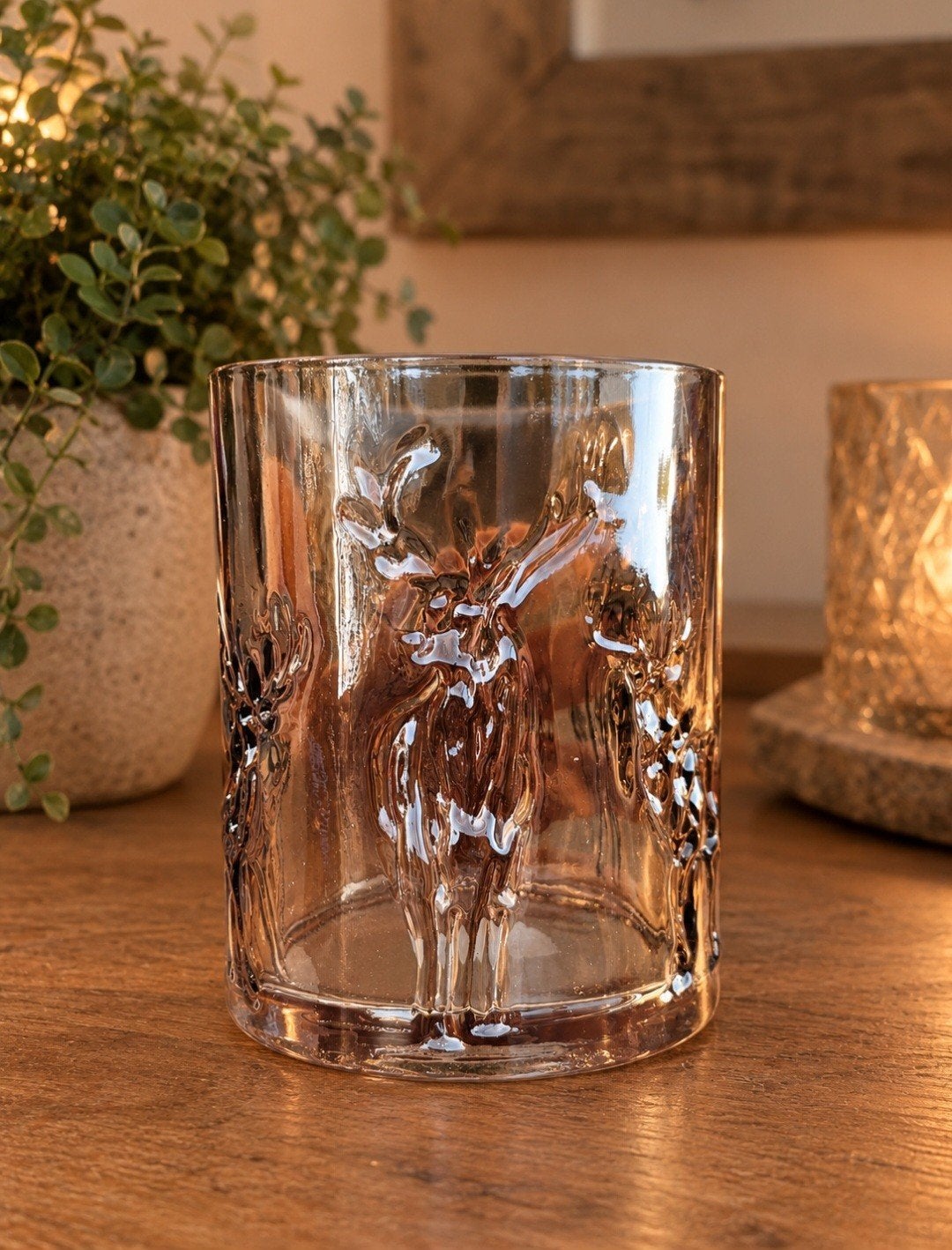 Glazen windlicht met herten reliëf - Bruin, Windlicht, Bruin, Ophalen of Verzenden, Glas