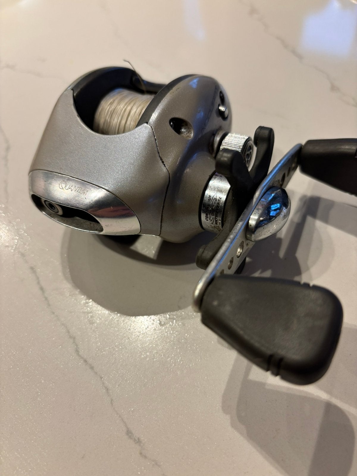 Quantum aqurist reel AC 501 PT, Ophalen of Verzenden, Gebruikt, Molen