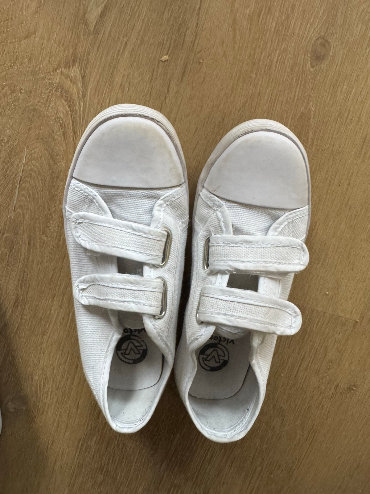 Kinder gymzaal schoenen - Wit en Zwart (Maat 31 & 32), Ophalen of Verzenden, Gebruikt, Jongen of Meisje, Sportschoenen