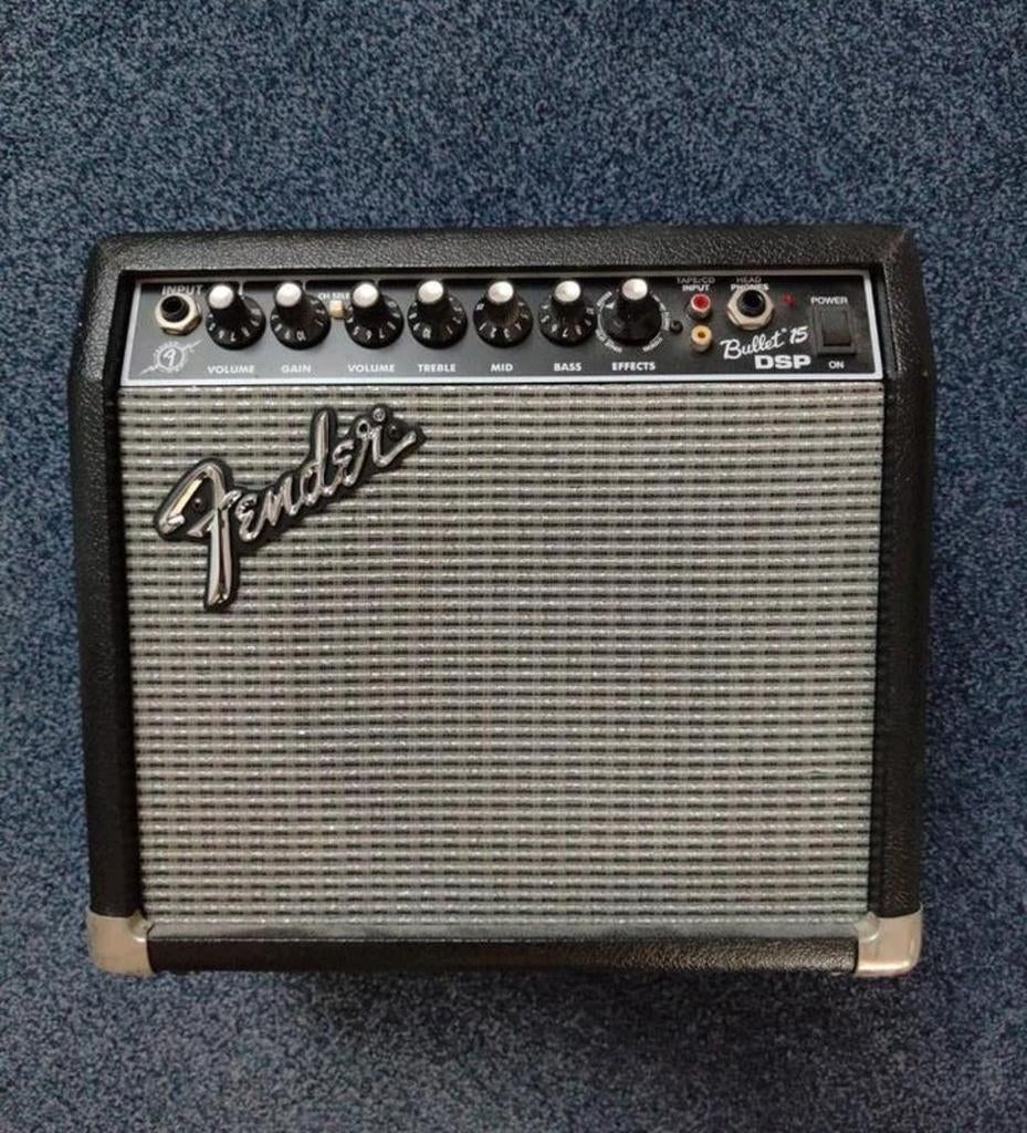 Fender Bullet 15 DSP Gitaarversterker, Muziek en Instrumenten, Ophalen, Zo goed als nieuw, Minder dan 50 watt