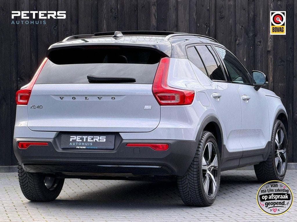 Volvo XC40 1.5 T5 Recharge| Pano| 19”| Keyless| 1e eigenaa, Auto's, 12 maanden, Bedrijf, Hybride Elektrisch/Benzine, 3 cilinders
